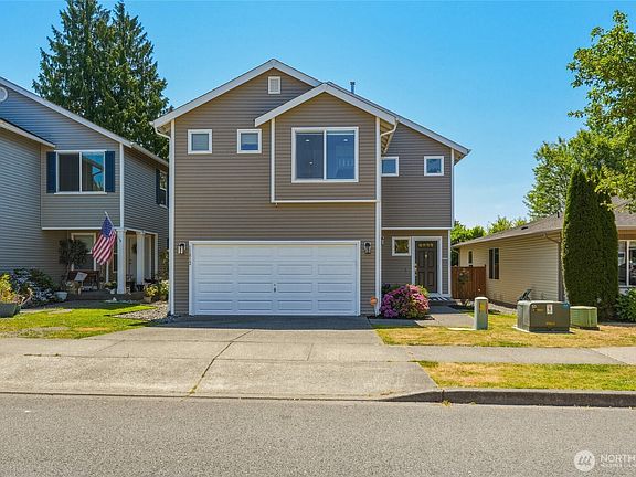 2nd image of 11812 24th Street SE