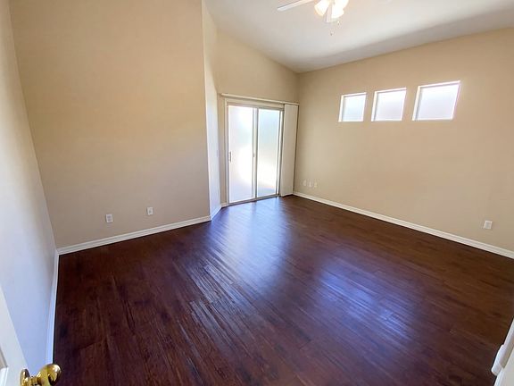 3rd image of 2516 Judson Ave