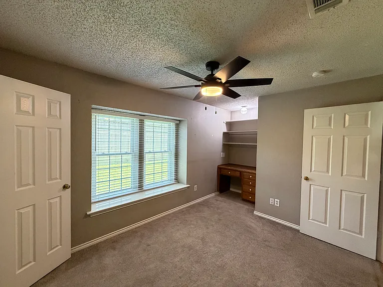 1805 Dunn St — Photo 9