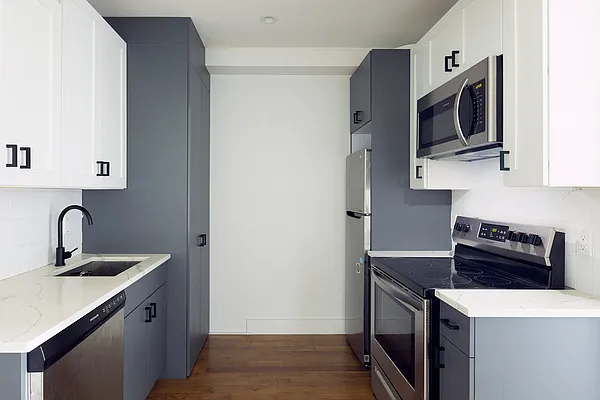 Rented by Compass | media 2