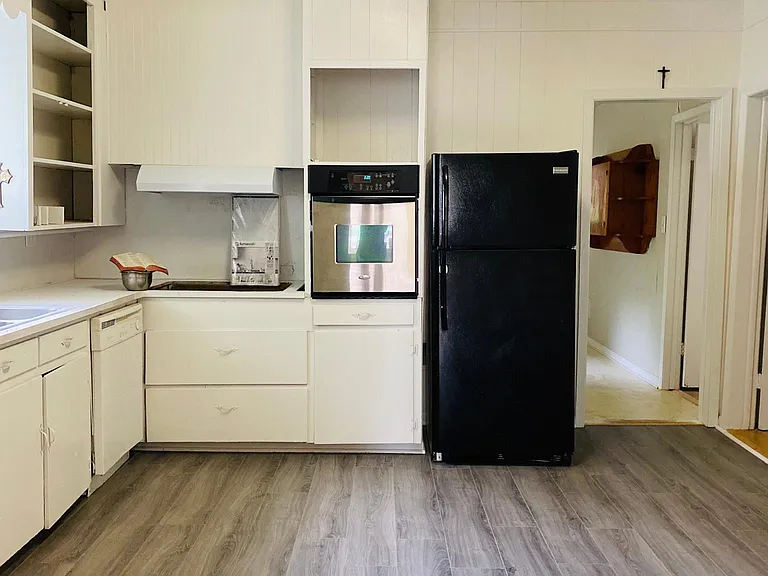 917 N Anna St — Photo 7