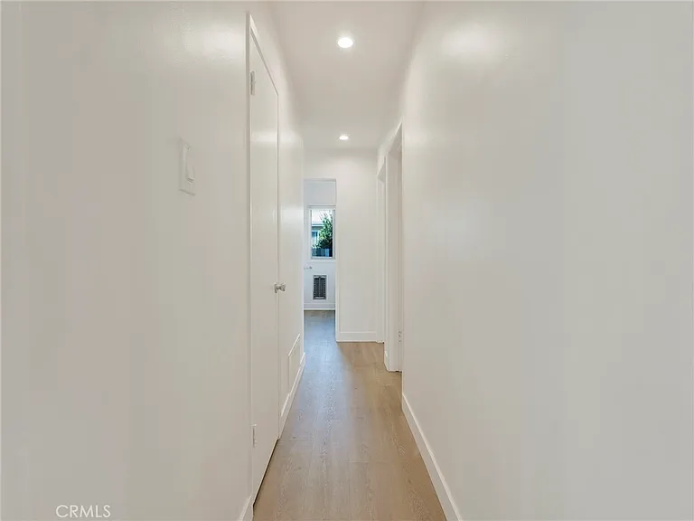 22222 Vanowen St — Photo 11
