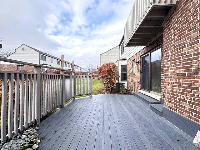 7S362 Marion Way — Photo 19