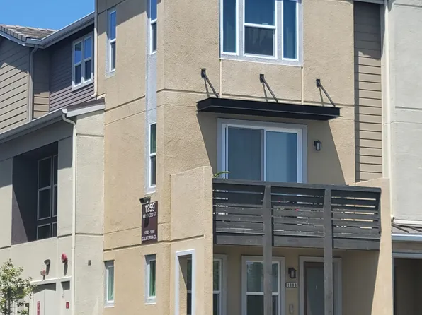 1098 California Cir, Milpitas, CA 95035