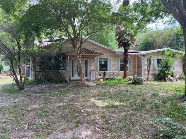 601 Edgewater Dr, Perdido Key, FL 32507