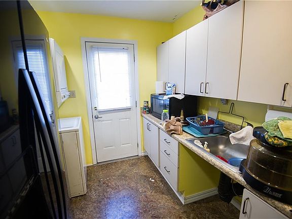 Owner's side kitchen