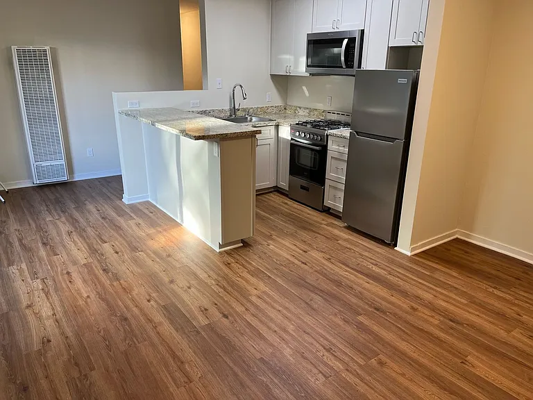 101 Broderick St #103 — Photo 7