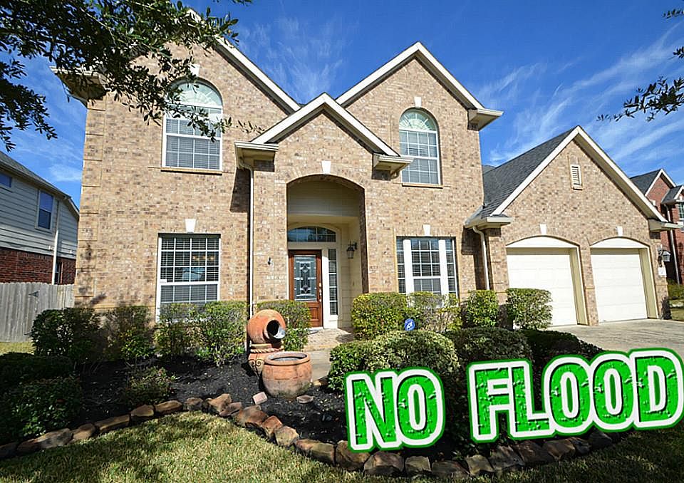 1st image of 20222 Norwood Point Ln