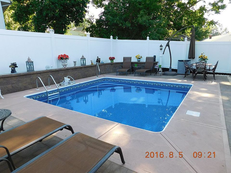 In ground Gas heated pool