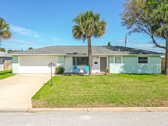 2nd image of 37 Wisteria Dr