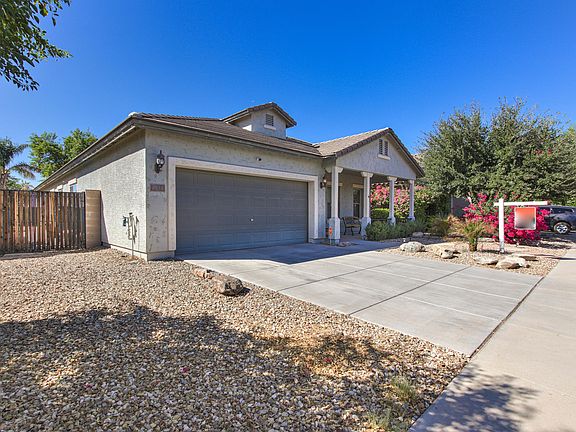 3rd image of 8818 S 58th Ln