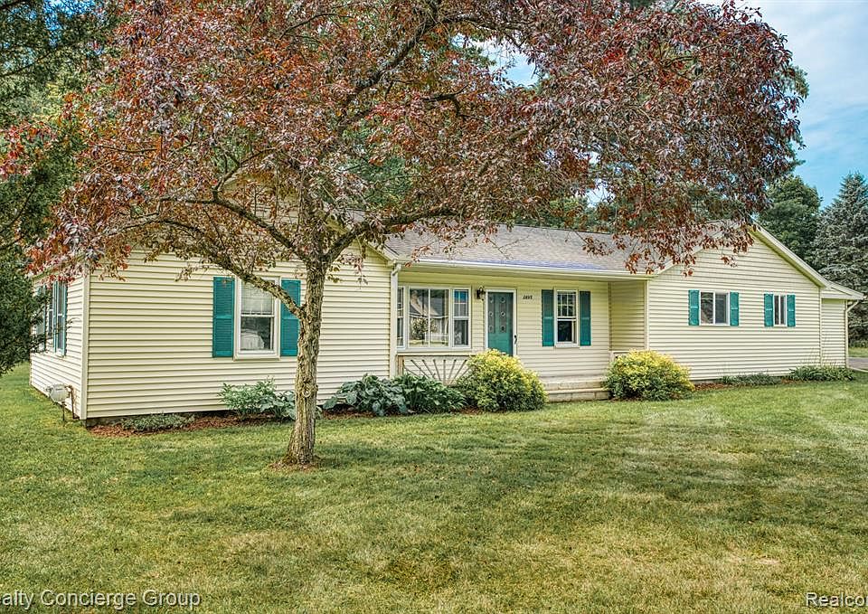 2895 Norton Rd, Howell, MI 48843 MLS 20230065010 Zillow