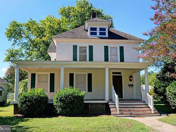 2nd image of 1110 Glasgow St