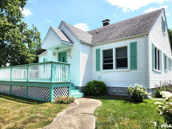 804 N Ottawa St, Lincoln, IL 62656