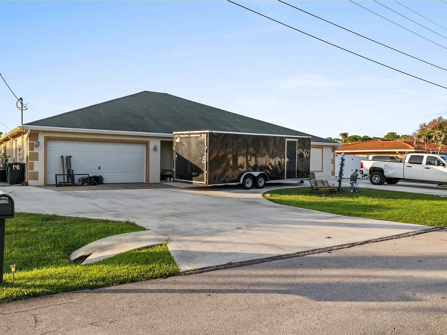 1 bed, 1.0 bath, 1100 sqft, $1,690 — Photo 2