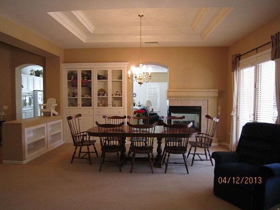 3rd image of 300 Caldarella Cir