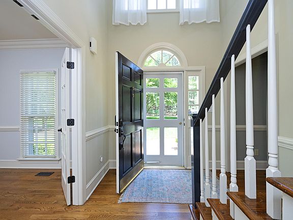 4th image of 1116 Berwyn Way