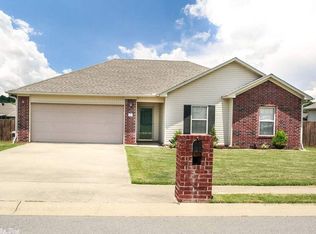 26 Sioux Dr, Austin, AR 72007