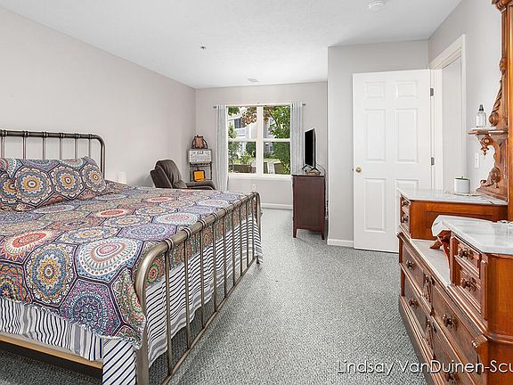 3rd image of 3103 Poplar Creek Dr SE Unit 202