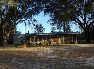 462 NE 825th St, Old Town, FL 32680