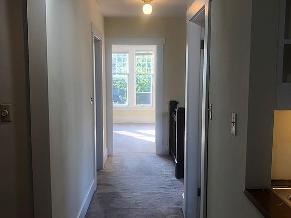 5th image of 7422 4th Ave NE Unit A
