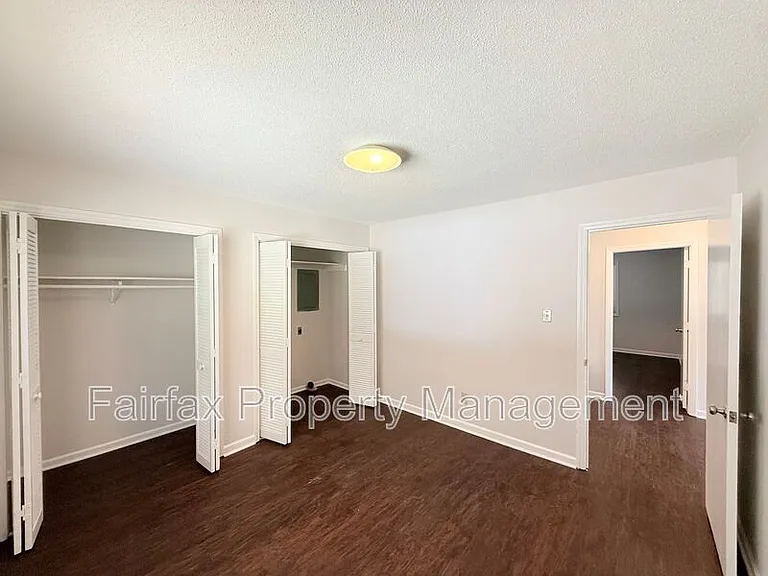 475 Cedar Lake Rd #B — Photo 9