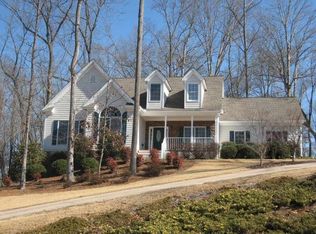 7665 Finley Dr, Gainesville, GA 30506
