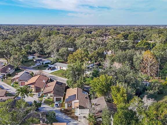2nd image of 5937 Forest Ln