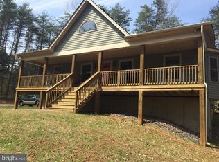 863 Anna Coves Blvd, Mineral, VA 23117