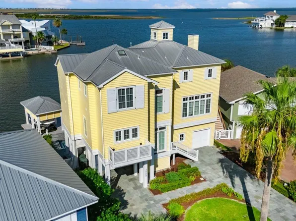3509 Petite Cir, Galveston, TX 77554