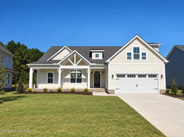 949 Hunter Grace Drive, Winterville, NC 28590