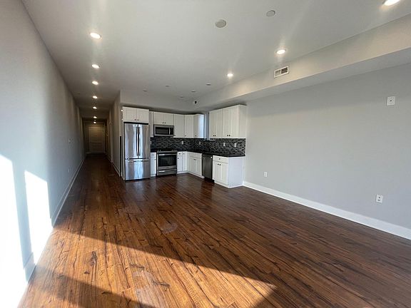 2nd image of 332 Cambridge St #13C