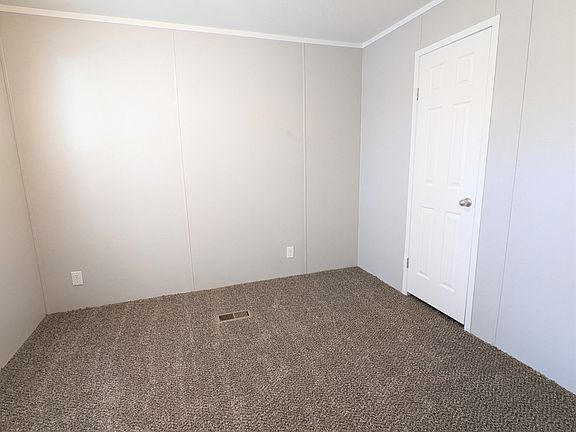 5th image of 32 E Arizona