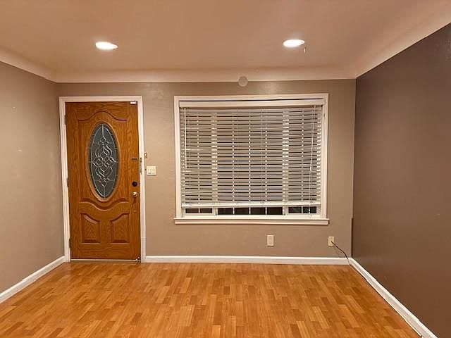 1st image of 466 Calaveras Dr