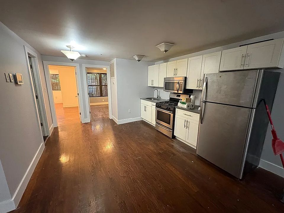 1st image of 741 Lexington Ave #22
