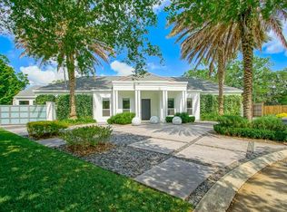 10016 Sauve Oak Ln, New Orleans, LA 70123