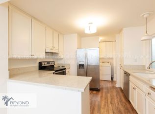 1335 Caminito Septimo, Cardiff, CA 92007