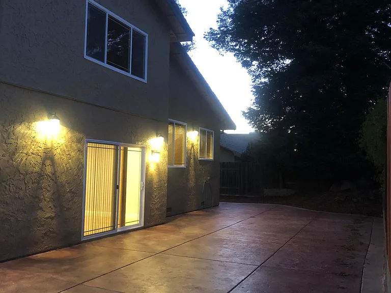 11233 Sauk River Ct — Photo 23
