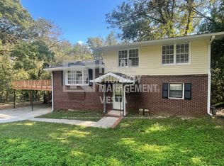 2290 Old Holton Rd, Macon, GA 31204