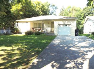 2990 Elmwood Ave, Rochester, NY 14618