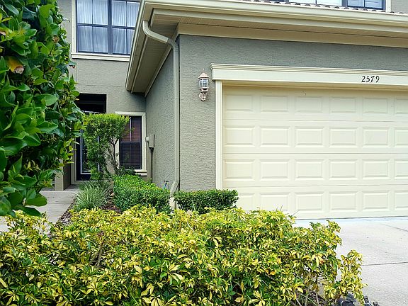 3rd image of 2579 Gloriosa Dr