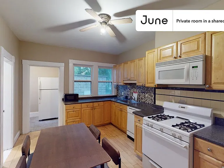 2 Sparhawk St #B — Photo 7
