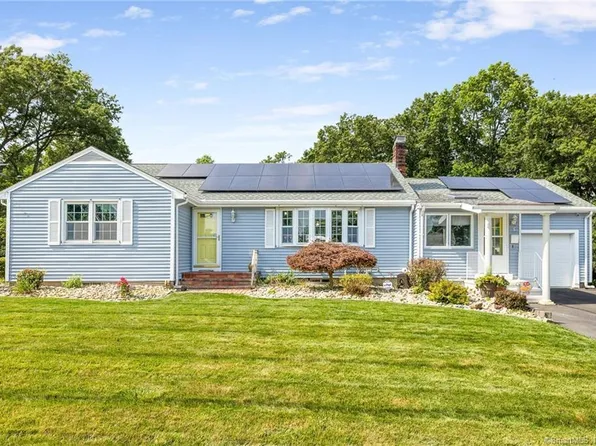 5 Glenbrook Road, Berlin, CT 06037