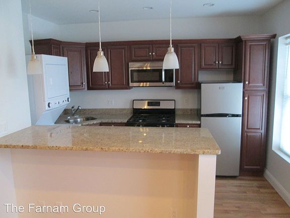 2nd image of 555 Winchester Ave APT 7