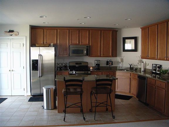2nd image of 4671 Eggleston Ter #322