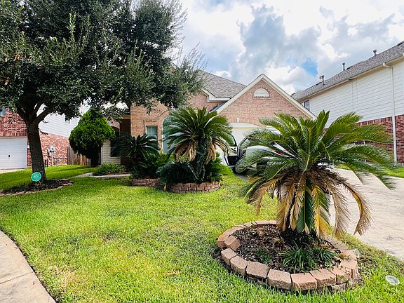 2nd image of 8506 Shallowlake Ct
