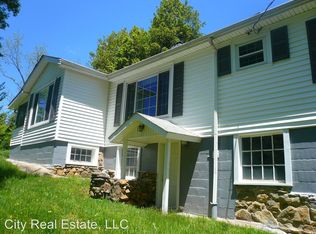 16 Miracle Dr, Asheville, NC 28803