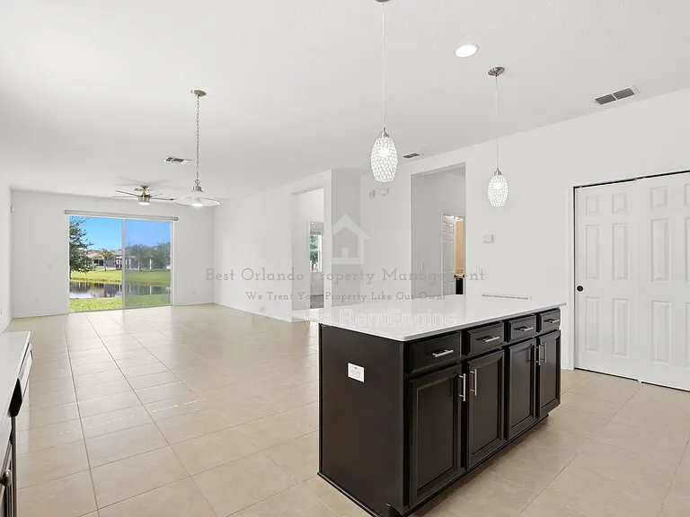 3912 Wind Dancer Cir — Photo 9