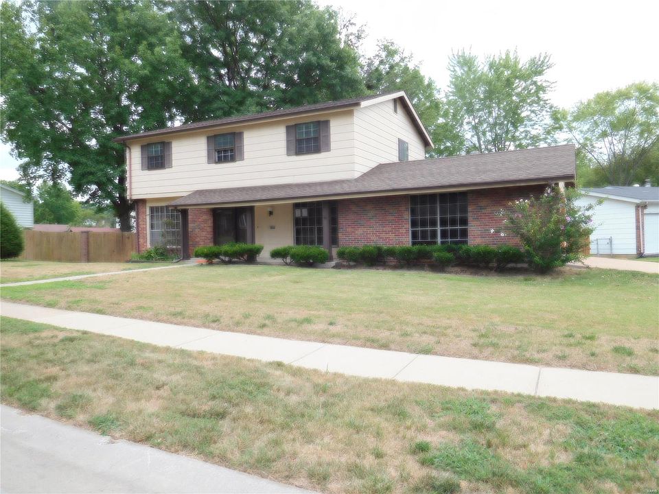 1st image of 5646 Hidden Cove Ln