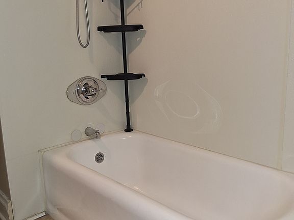 Nice old school tub